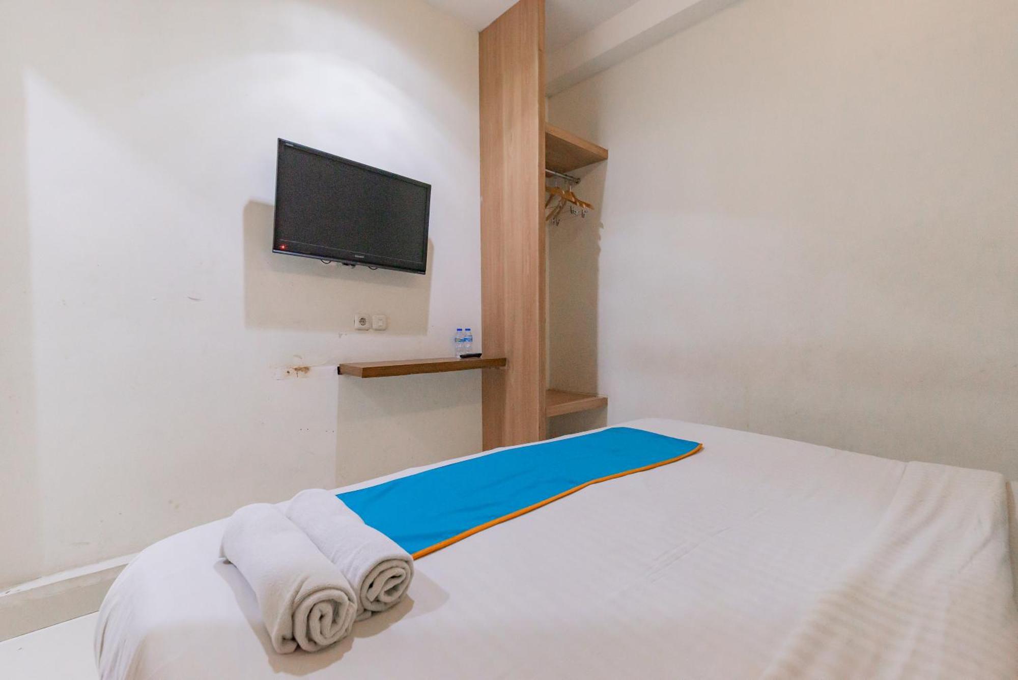 Sans Hotel Diemdi Kiaracondoong Bandung Extérieur photo